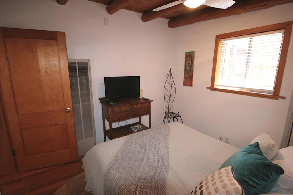 Villa Galisteo Getaway - Courtyard - Near Railyard Santa Fe Exterior foto