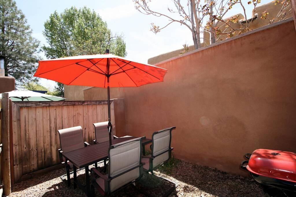 Villa Galisteo Getaway - Courtyard - Near Railyard Santa Fe Exterior foto