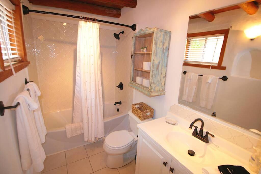 Villa Galisteo Getaway - Courtyard - Near Railyard Santa Fe Exterior foto